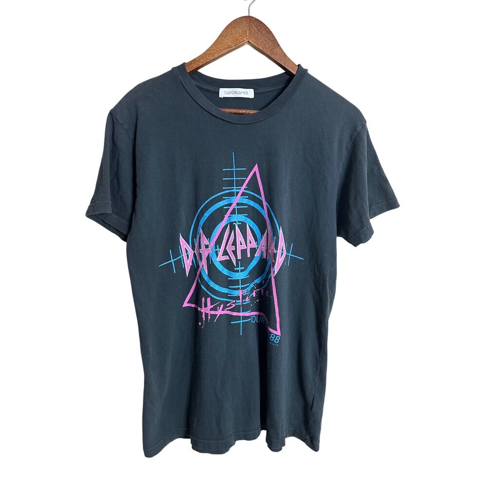 Daydreamer Def Leppard 1987-1988 Hysteria Tour T-shirt Womans Medium